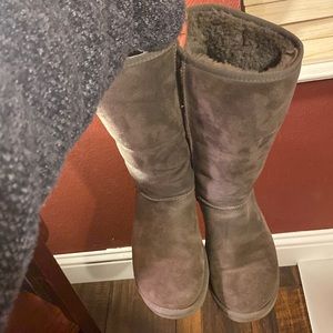 UGG GREY CLASSIC SIZE 7
